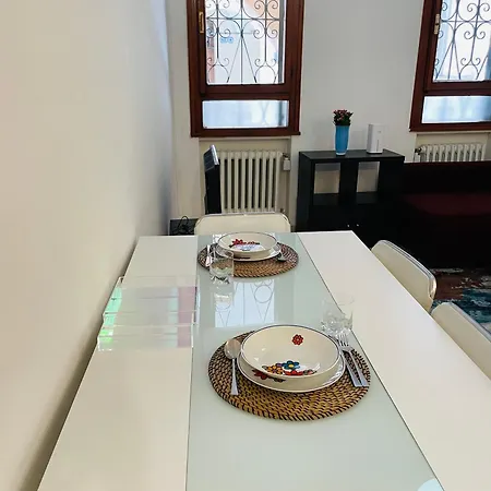 Apartment Casa Del Pagliaccio - Tra Ospedale E Centro Storico Padova